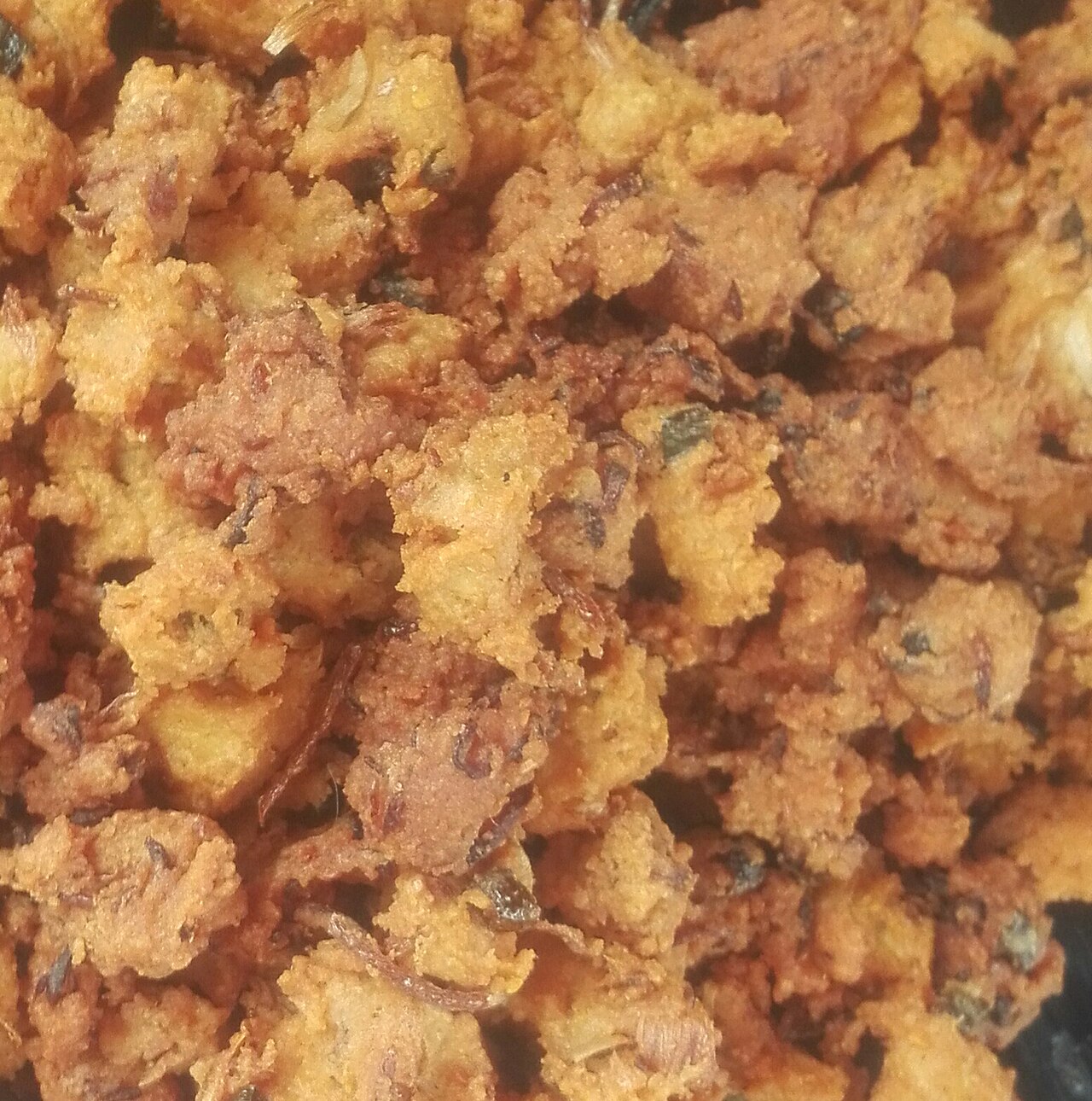 পেঁয়াজু রান্নার নিয়ম ও উপকরণ মিশ্রণ