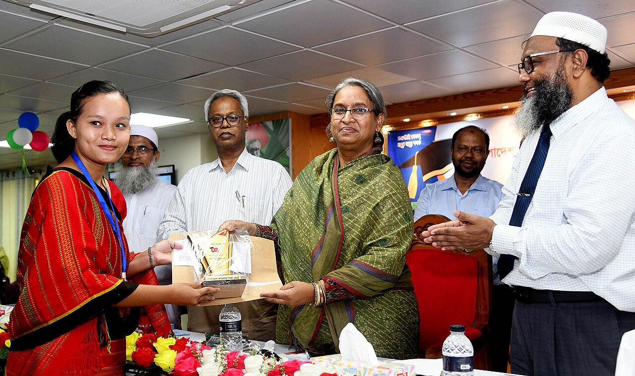 উপবৃত্তি আবেদনের প্রয়োজনীয় কাগজপত্র ও অনলাইন যাচাইকরণ